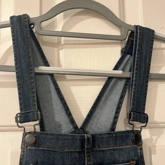 Gap Dark Denim Women’s Overalls Adjust straps side zip belt loops pockets USED S - Picture 2 of 11